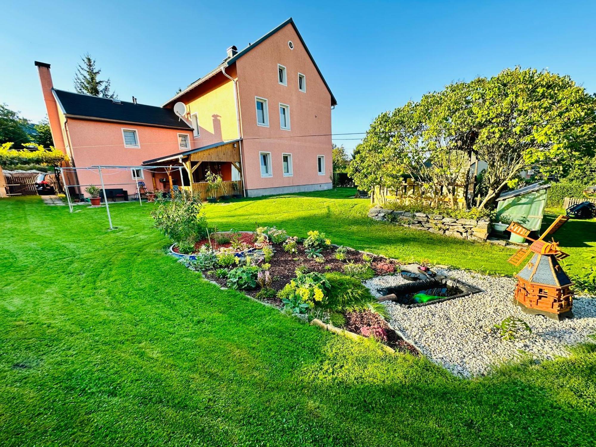 Gemuetliche Wohnung In Gruenhainichen Erzgebirge Grunhainichen Εξωτερικό φωτογραφία